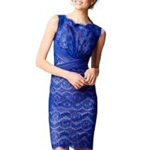 Tadashi Shoji / blue lace dress with a pleated waist
